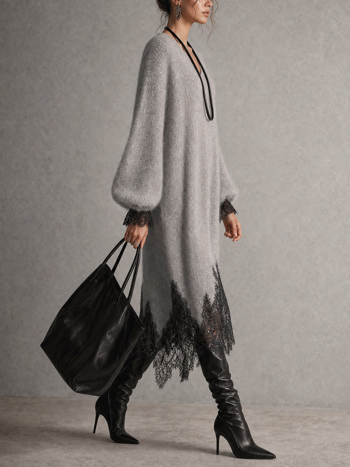 Abito Midi in Maglia Grigio con Orlo in Pizzo