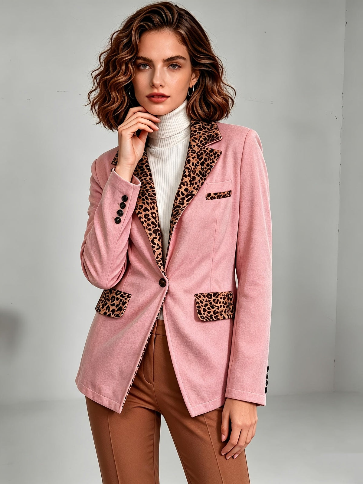 Clementine | Blazer Aderente in Velluto con Bordo Leopardato