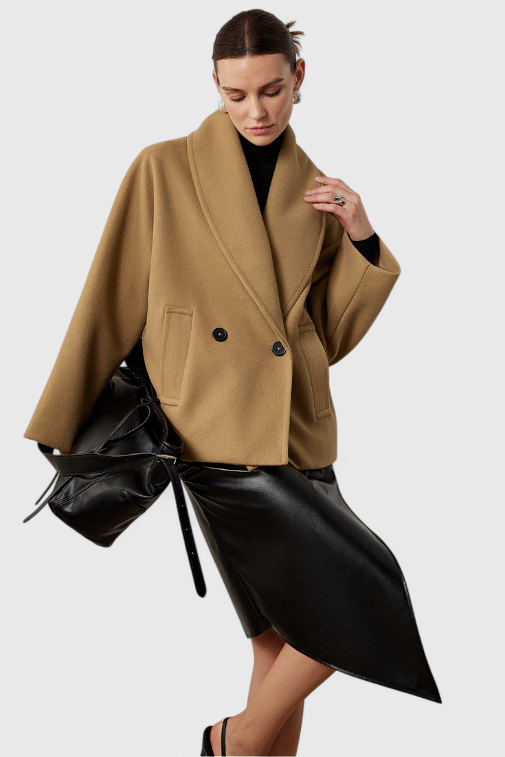 Penelope | Cappotto Oversize con Collo a Scialle