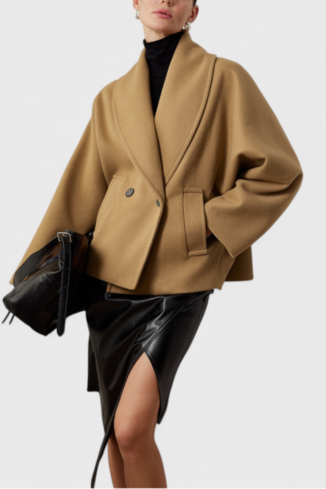 Penelope | Cappotto Oversize con Collo a Scialle