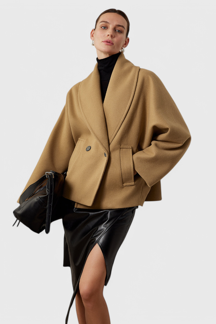 Penelope | Cappotto Oversize con Collo a Scialle