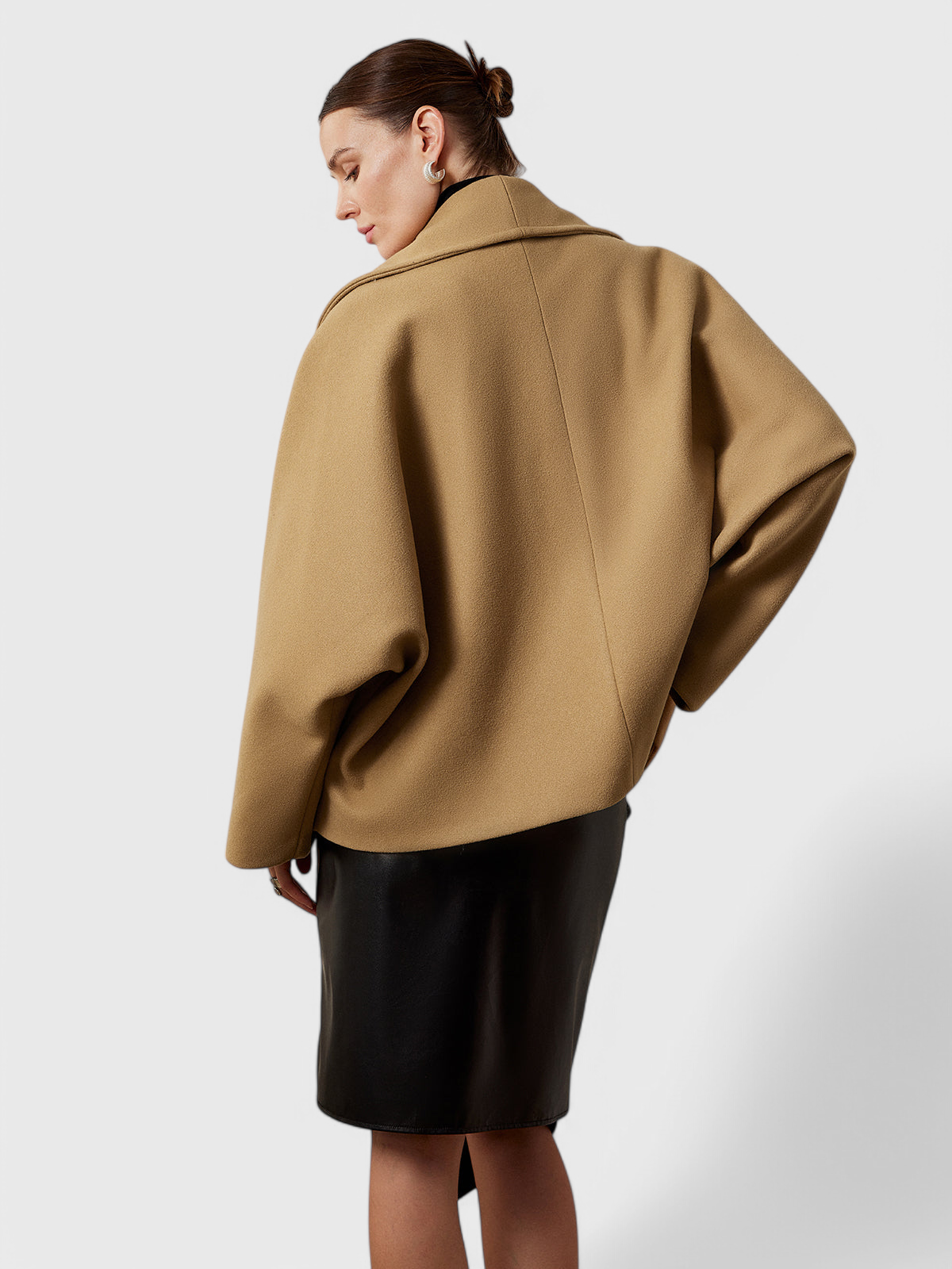 Penelope | Cappotto Oversize con Collo a Scialle