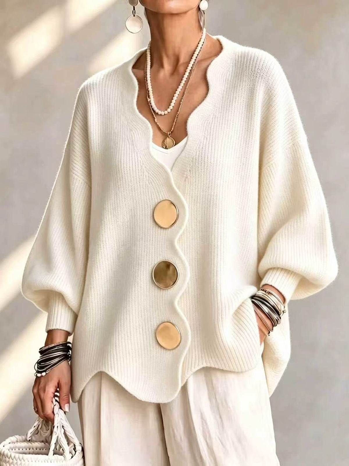 Elvira | Cardigan in Maglia con Bottoni e Scollo a V