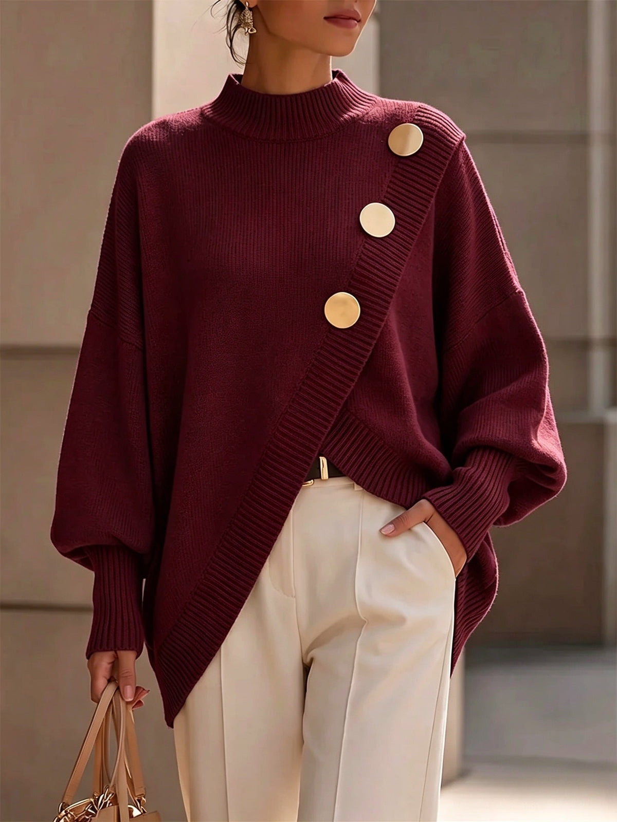 Rocío | Maglione Asimmetrico con Bottoni Dorati