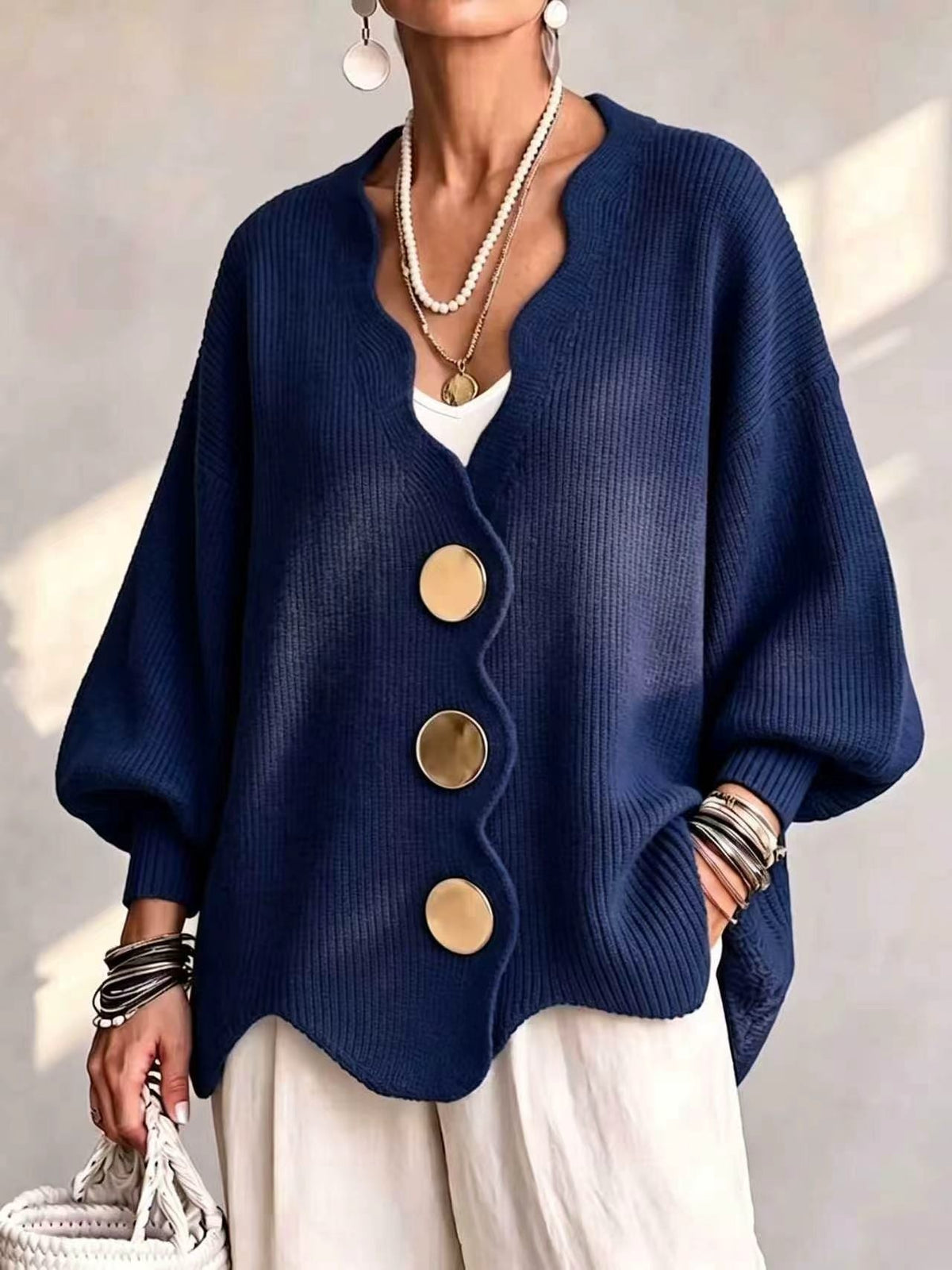 Elvira | Cardigan in Maglia con Bottoni e Scollo a V