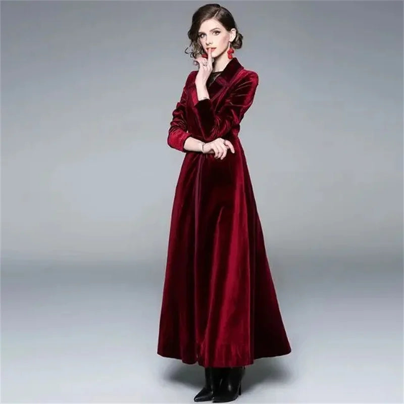 Seraphina | Cappotto Lungo in Velluto