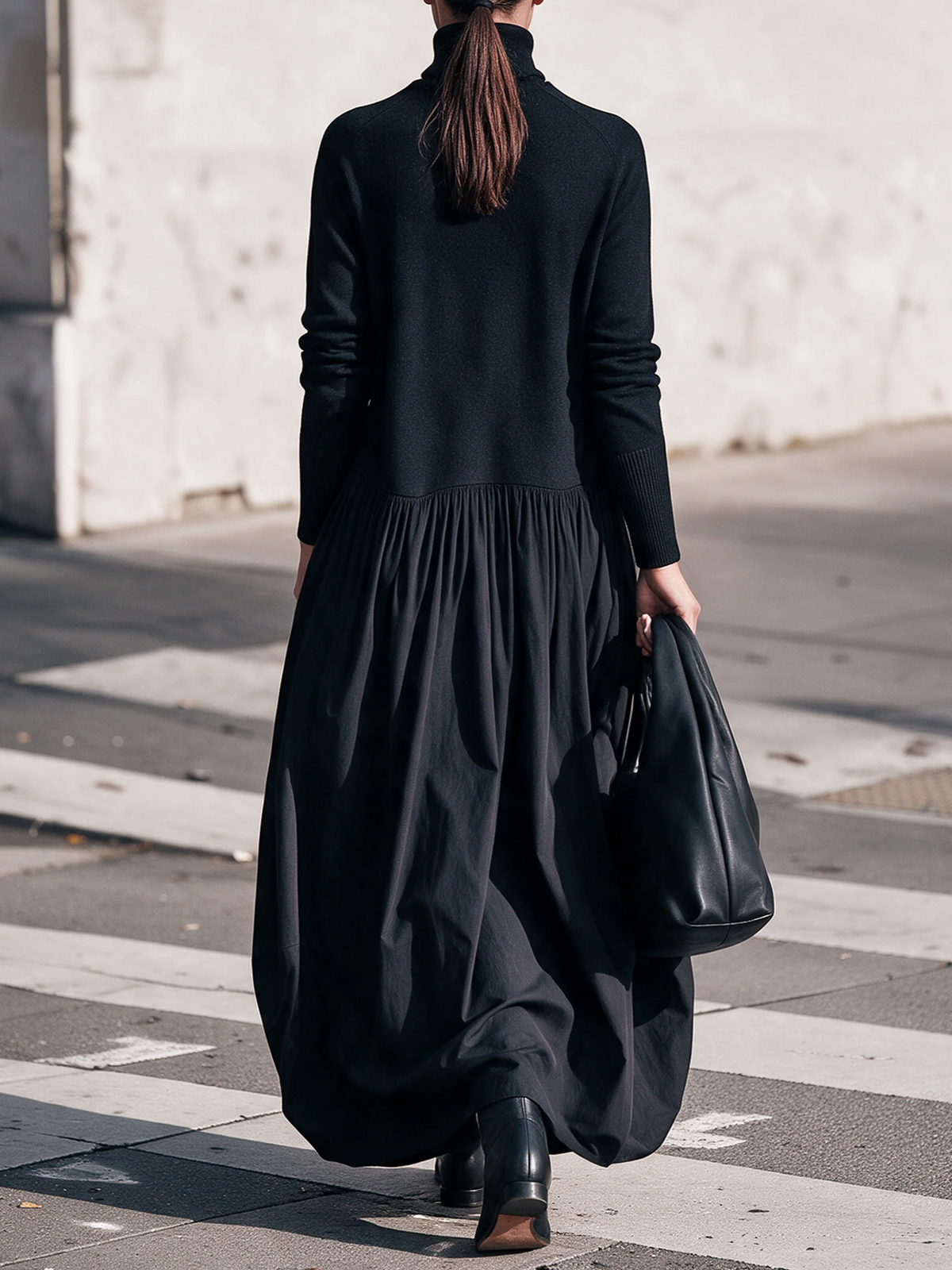 Abito Lungo Oversize a Collo Alto con Tasche
