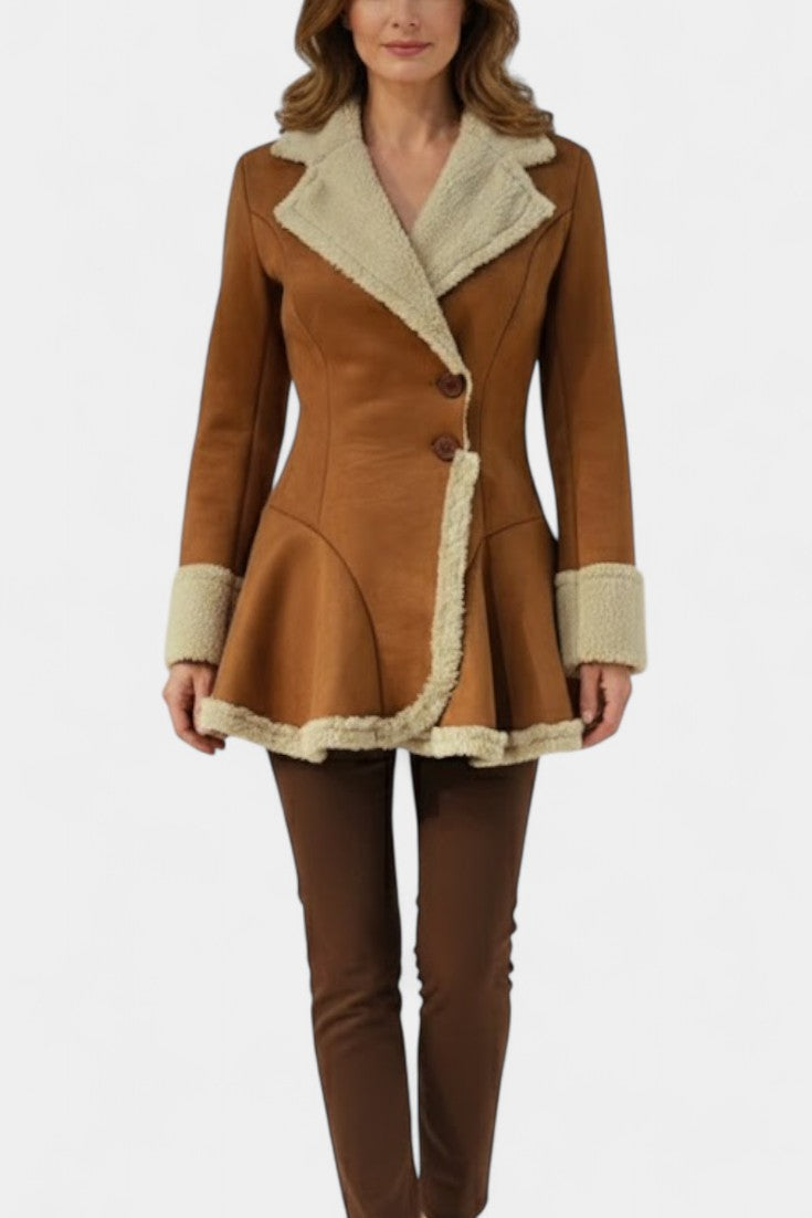 Agatha | Cappotto Svasato Aderente con Bottoni