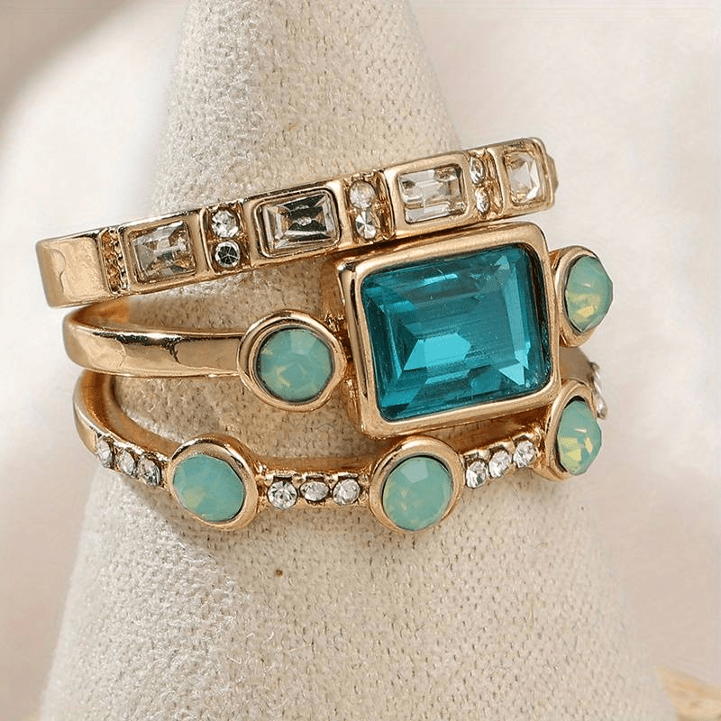 Caelia | Anello in Cristallo Blu Vintage