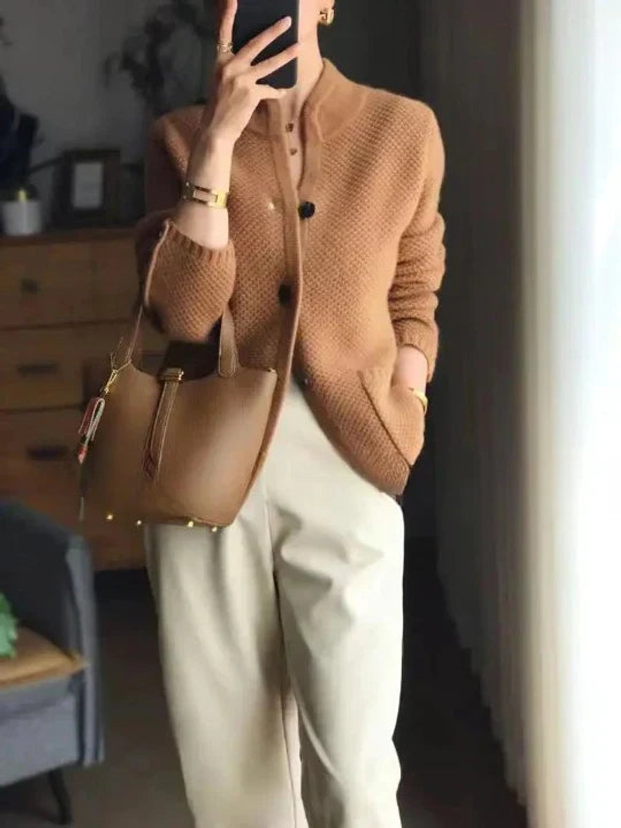 Penelope | Cardigan in Lana con Bottoni